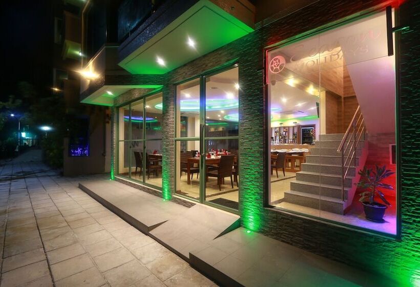 هتل Season Holidays At Hulhumale