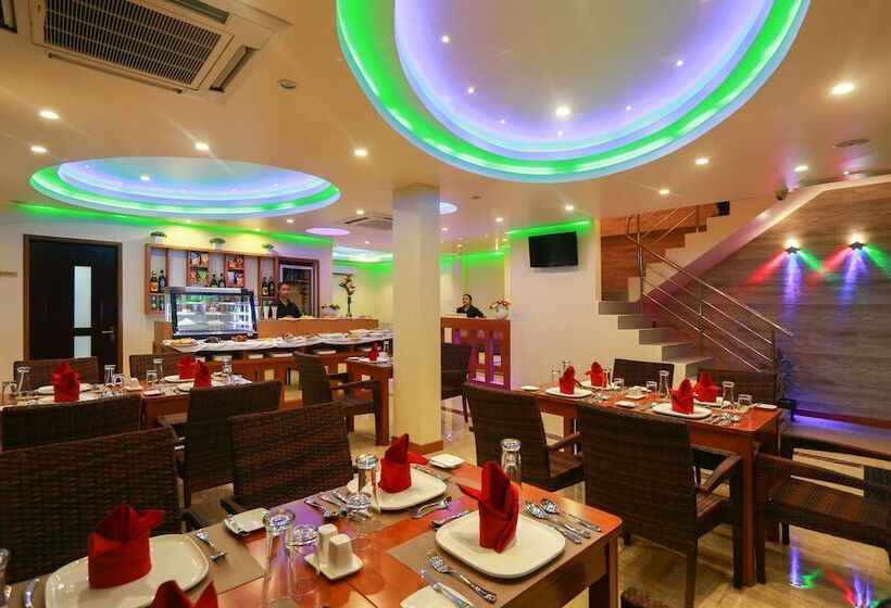 هتل Season Holidays At Hulhumale