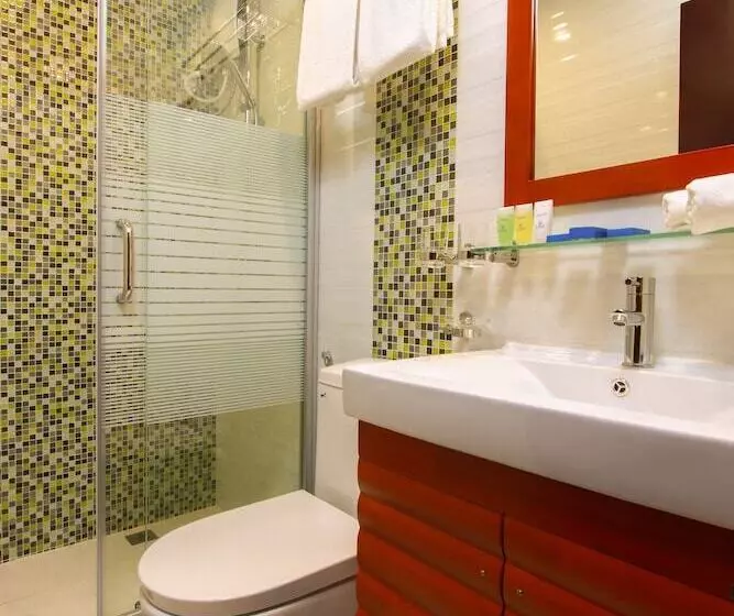 هتل Season Holidays At Hulhumale