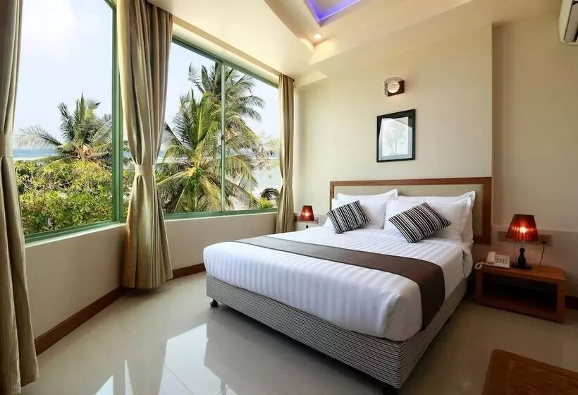 هتل Season Holidays At Hulhumale