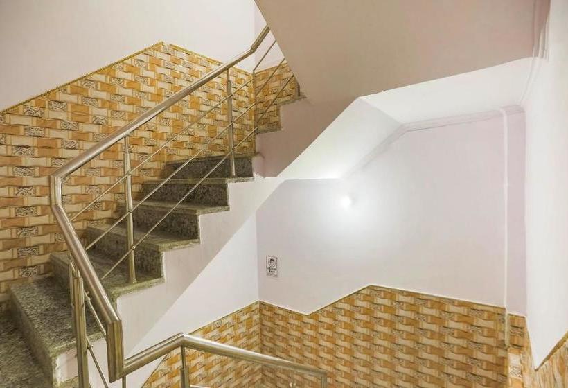 Hotel Spot On 65647 Royal Inn Guest House