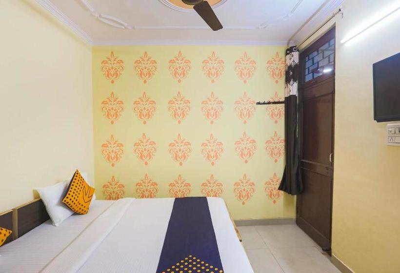 Hotel Spot On 65647 Royal Inn Guest House