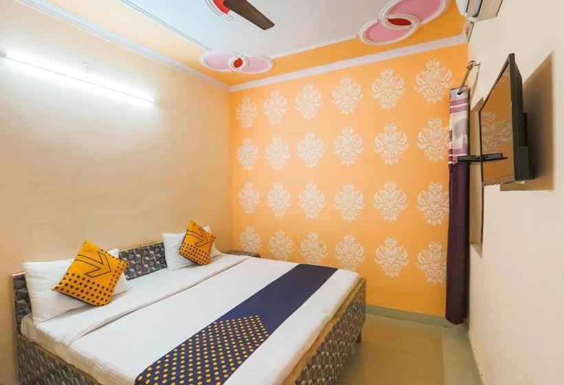 Hotel Spot On 65647 Royal Inn Guest House