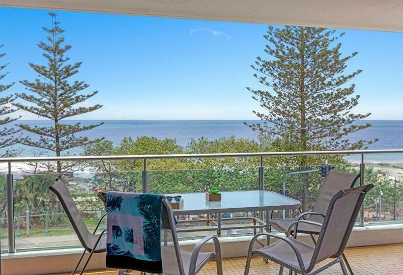 Northwind Beachfront Apartments