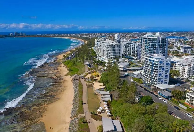 Northwind Beachfront Apartments