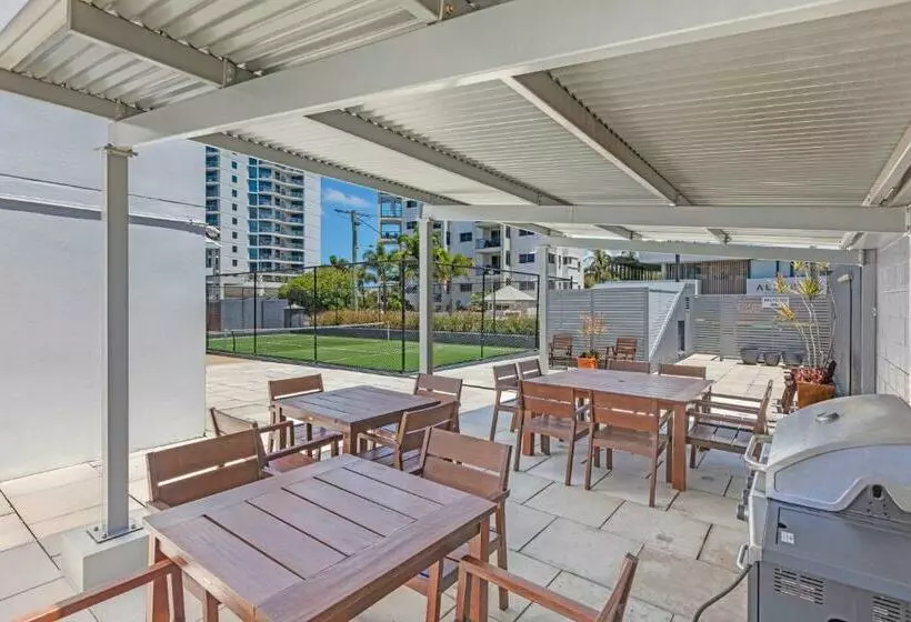 Northwind Beachfront Apartments