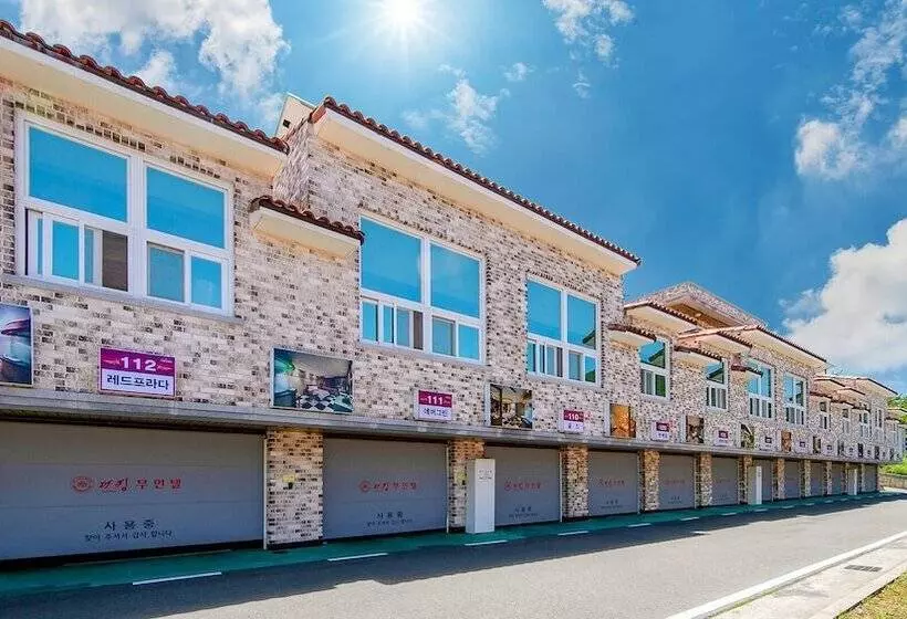Yeosu King Pension