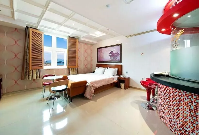 Yeosu King Pension