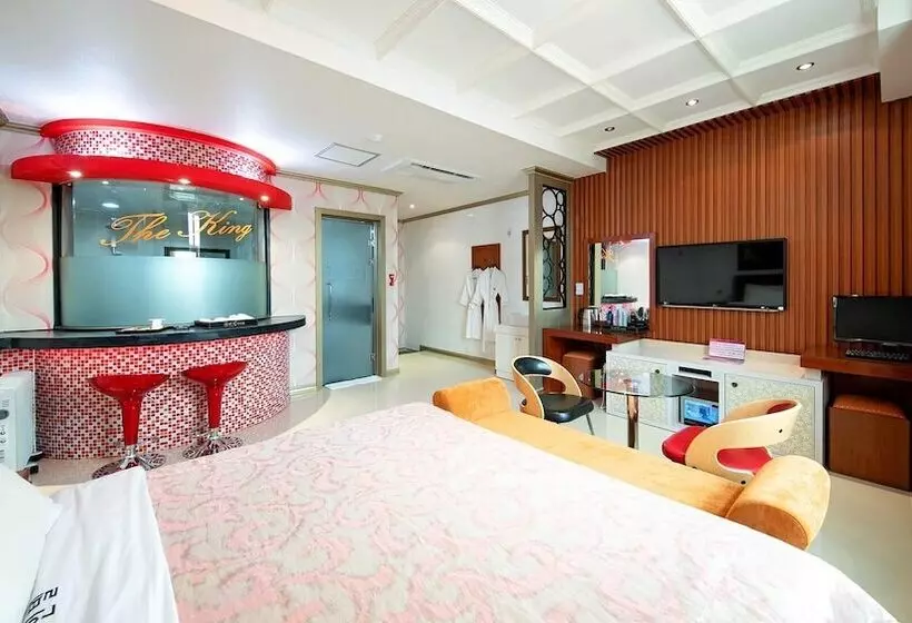 Yeosu King Pension