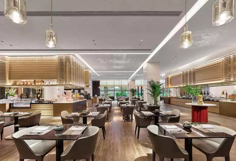 ホテル Hilton Jiaxing