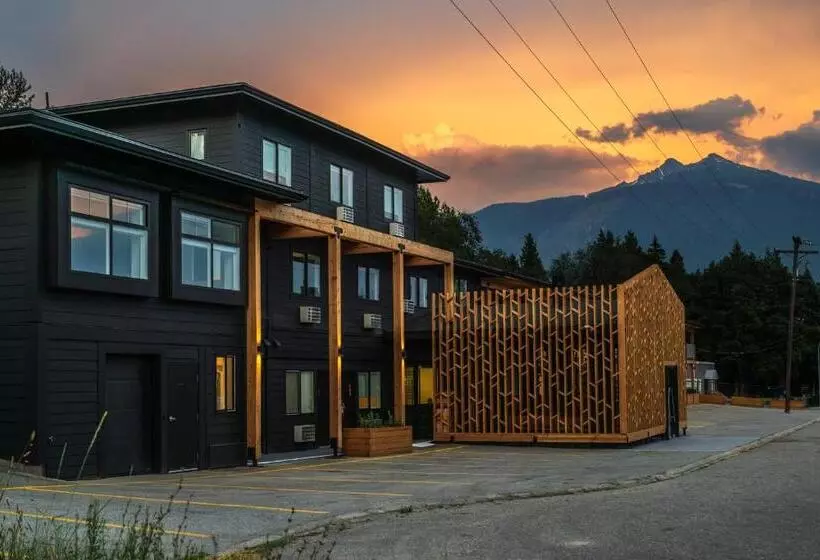 モーテル Vrge Revelstoke