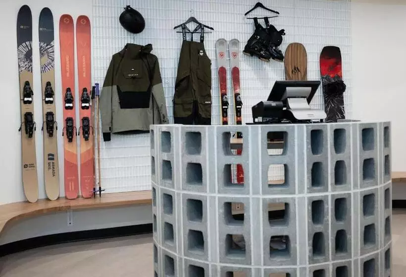 モーテル Vrge Revelstoke