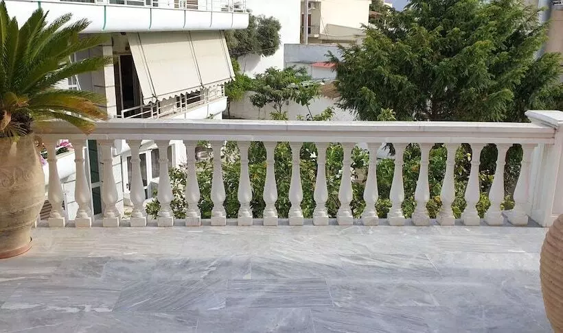 Majatalo Garden Square Inn