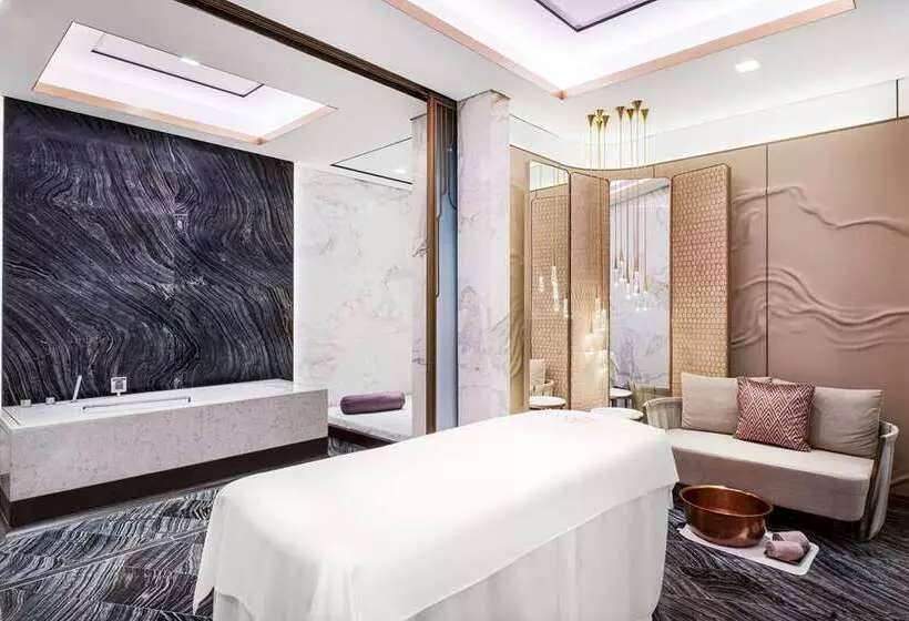 هتل Waldorf Astoria Kuwait