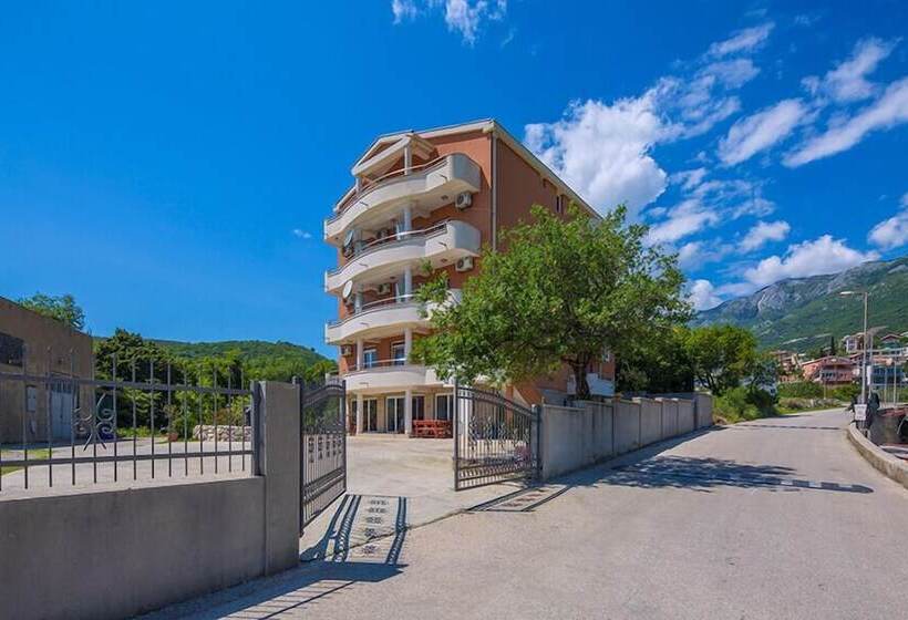 پانسیون Vila Ivanovic