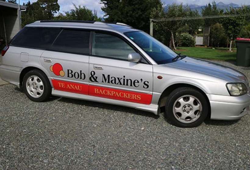 فندق صغير Bob & Maxine S Backpackers