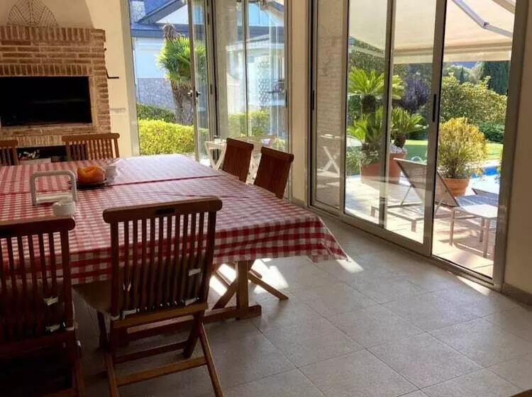 Bed and Breakfast Suite Matadepera
