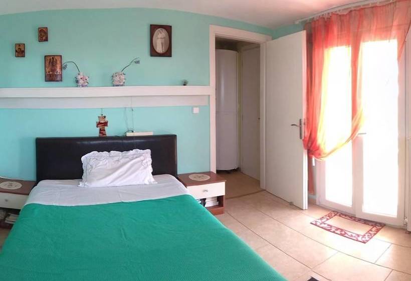 Eva S Treasure Nea Flogita Halkidiki