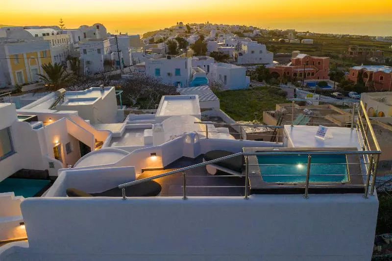 هتل Sole D'oro Luxury Suites