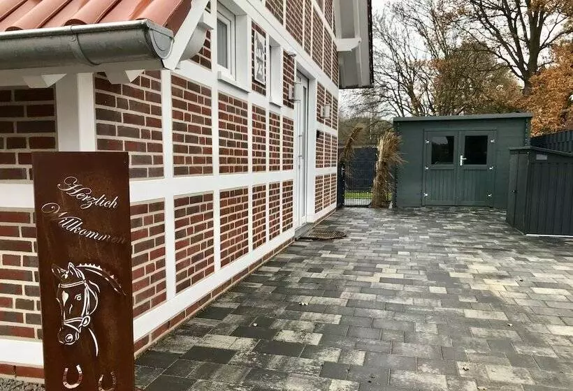 پانسیون Ferienhaus Am Angerplatz