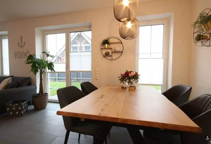 پانسیون Ferienhaus Am Angerplatz