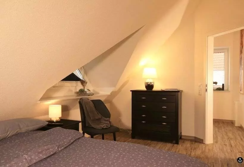 پانسیون Ferienhaus Am Angerplatz