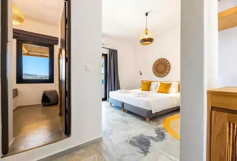 ペンション Omilos Beachfront House