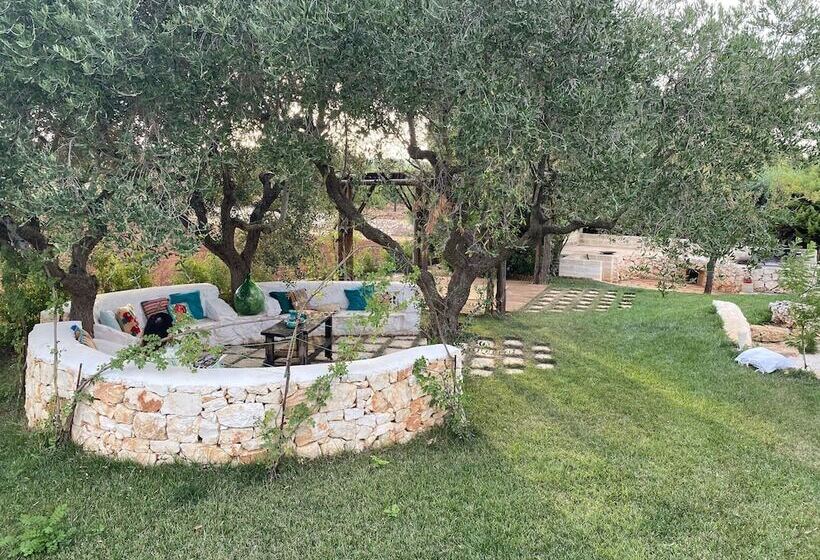 Private Boho Trullo Near Alberobello /locortotondo