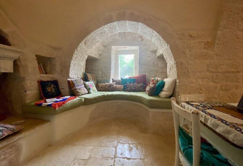 Private Boho Trullo Near Alberobello /locortotondo