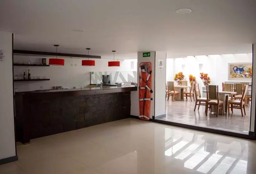 هتل Confort 80 Zona Rosa