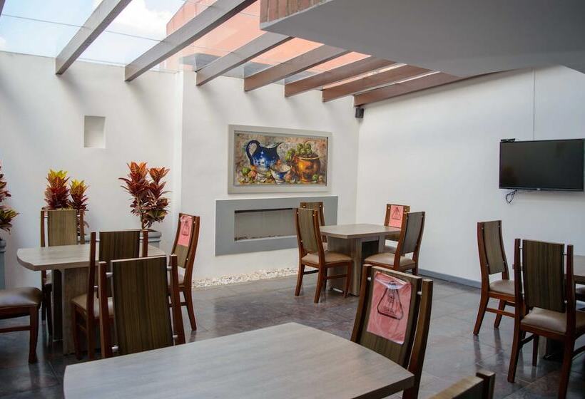 هتل Confort 80 Zona Rosa