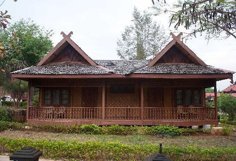 Conqueror Hotel Pindaya