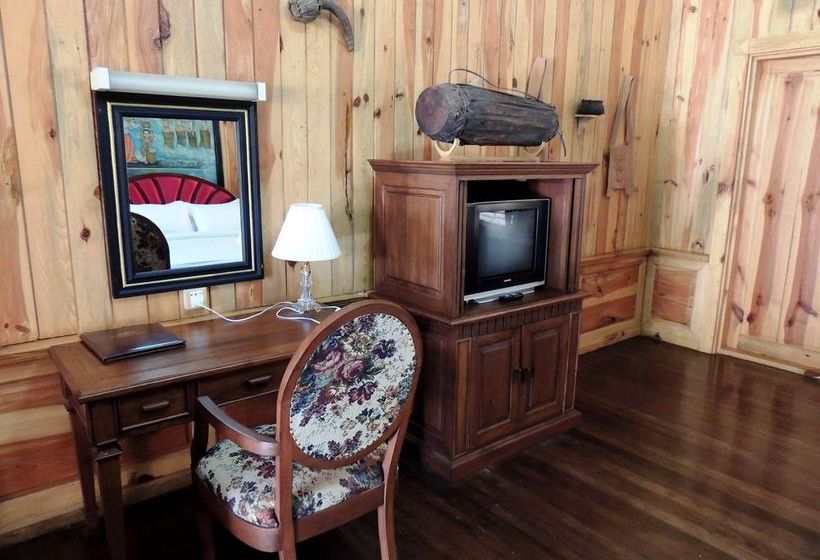 Conqueror Hotel Pindaya