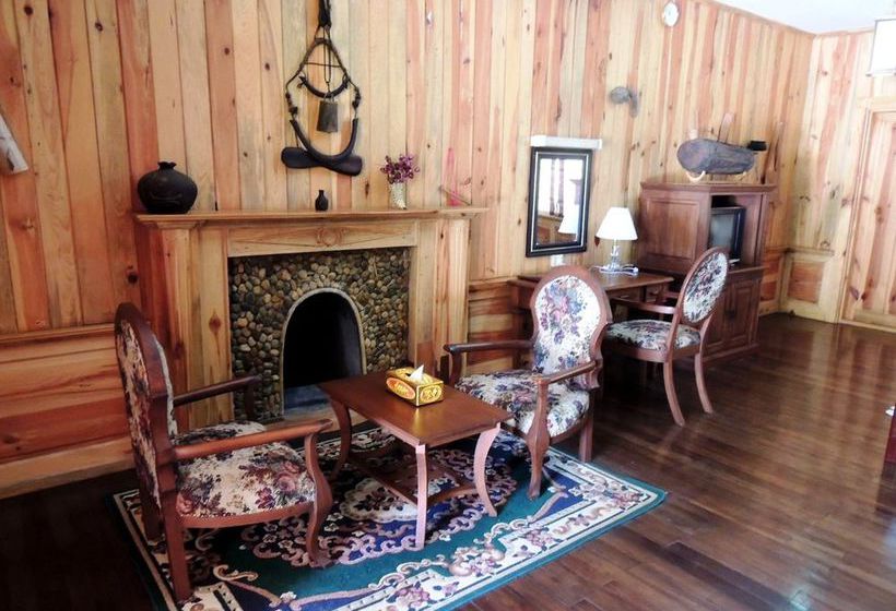 Conqueror Hotel Pindaya