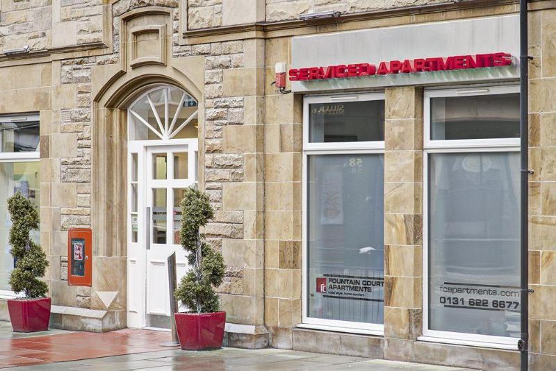 Fountain Court Apartments Grove Executive