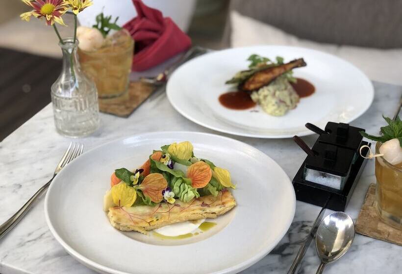 ホテル Grand Seminyak   Lifestyle Boutique Bali Resort