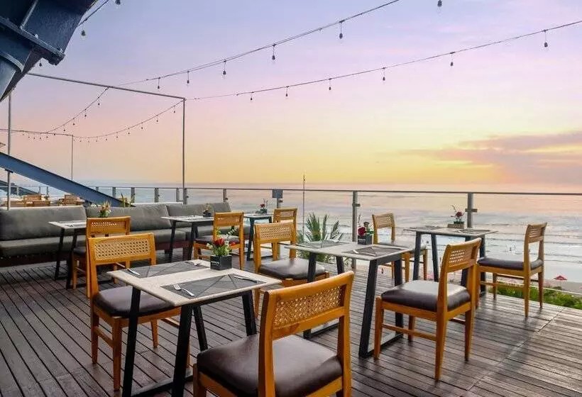 Отель Grand Seminyak   Lifestyle Boutique Bali Resort