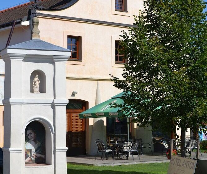 Hotel Antoň