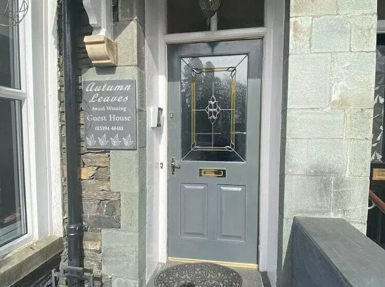 호텔 Autumn Leaves Guest House