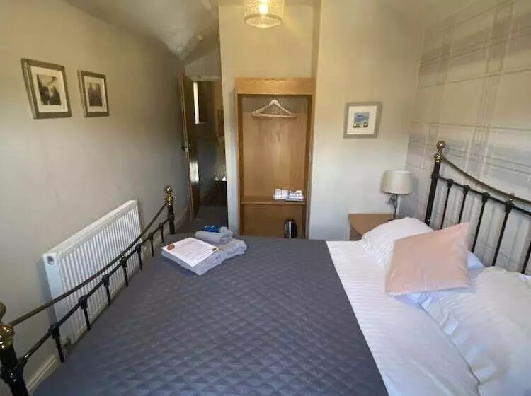 호텔 Autumn Leaves Guest House