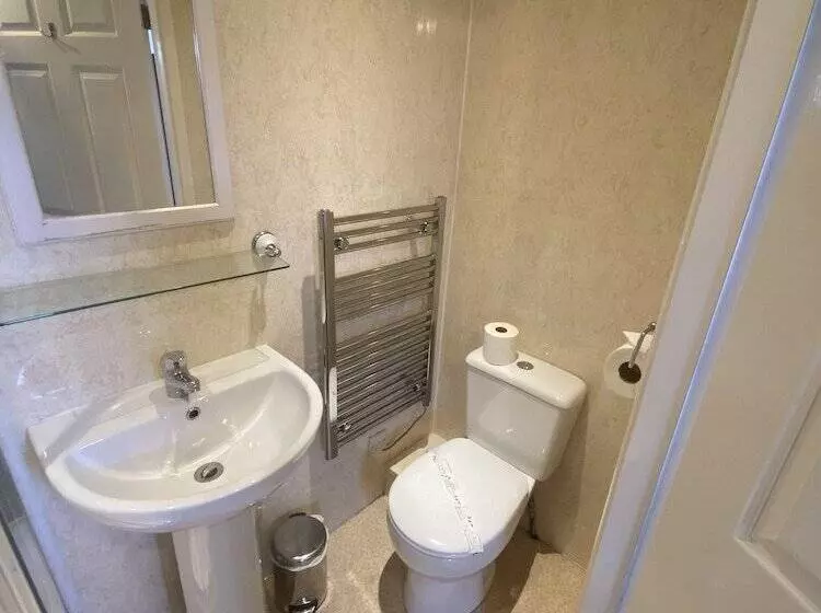 호텔 Autumn Leaves Guest House