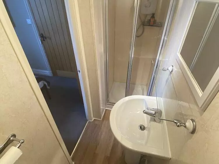 호텔 Autumn Leaves Guest House