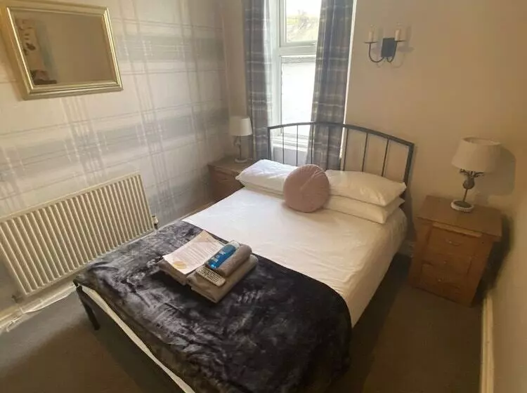 호텔 Autumn Leaves Guest House