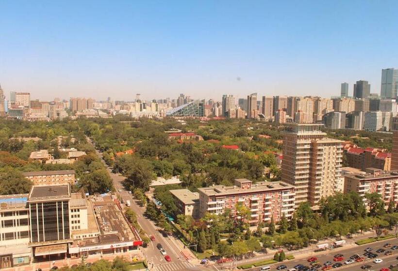 Отель Beijing Broadcasting Tower