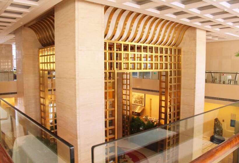 Отель Beijing Broadcasting Tower