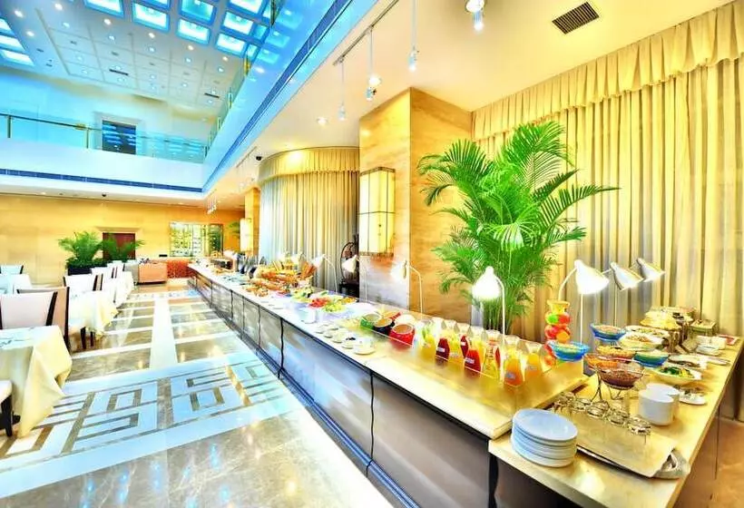 هتل Beijing Broadcasting Tower