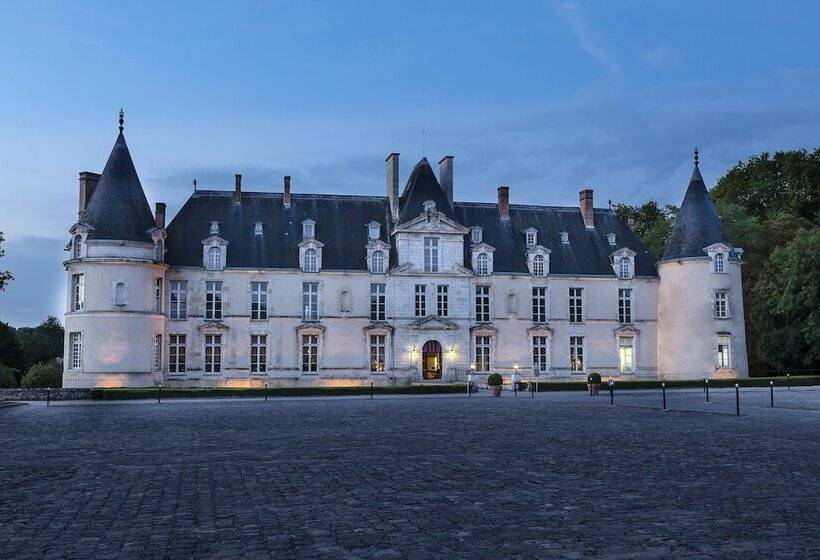 호텔 Château D Augerville Golf & Spa Resort