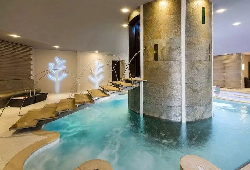 בית מלון כפרי Château D Augerville Golf & Spa Resort