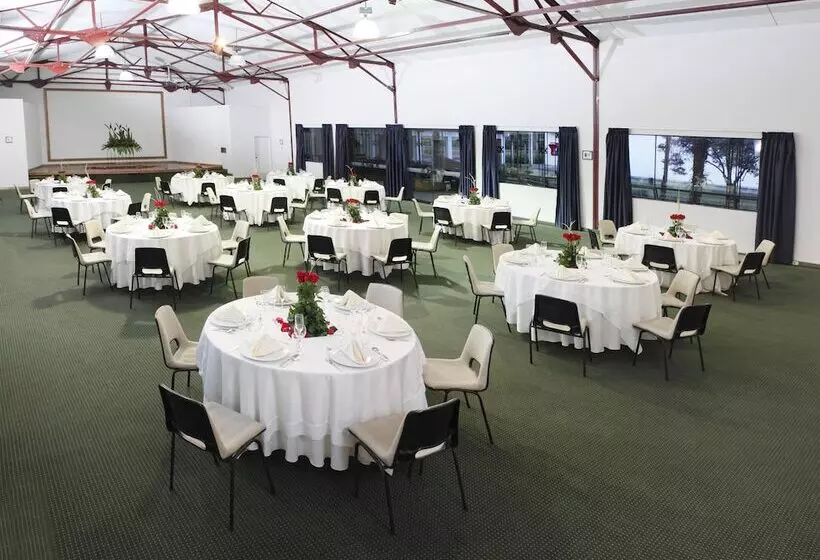 Estelar Recinto Del Pensamiento Hotel Y Centro De Convenciones