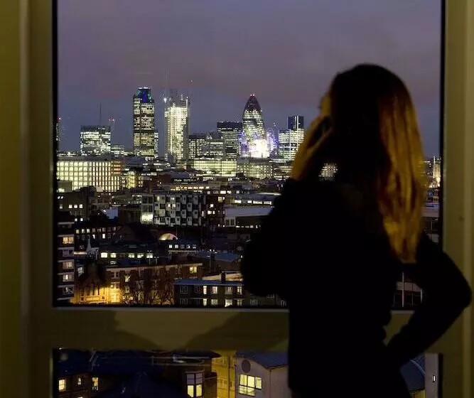 בית מלון כפרי H10 London Waterloo